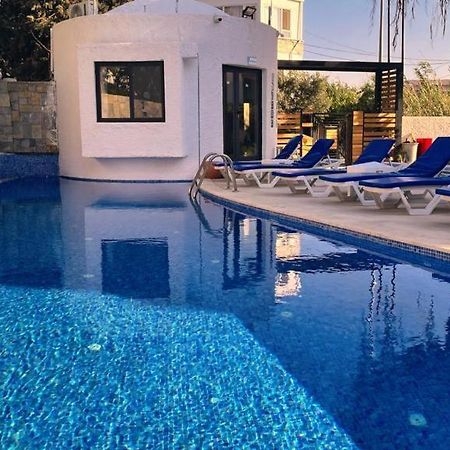 Orion Hotel Бітез Екстер'єр фото
